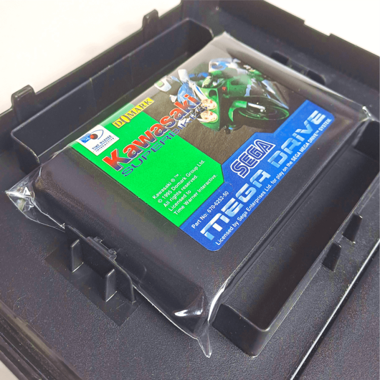 Woreczki ochronne na Kartridże Famicom Megadrive 10.png